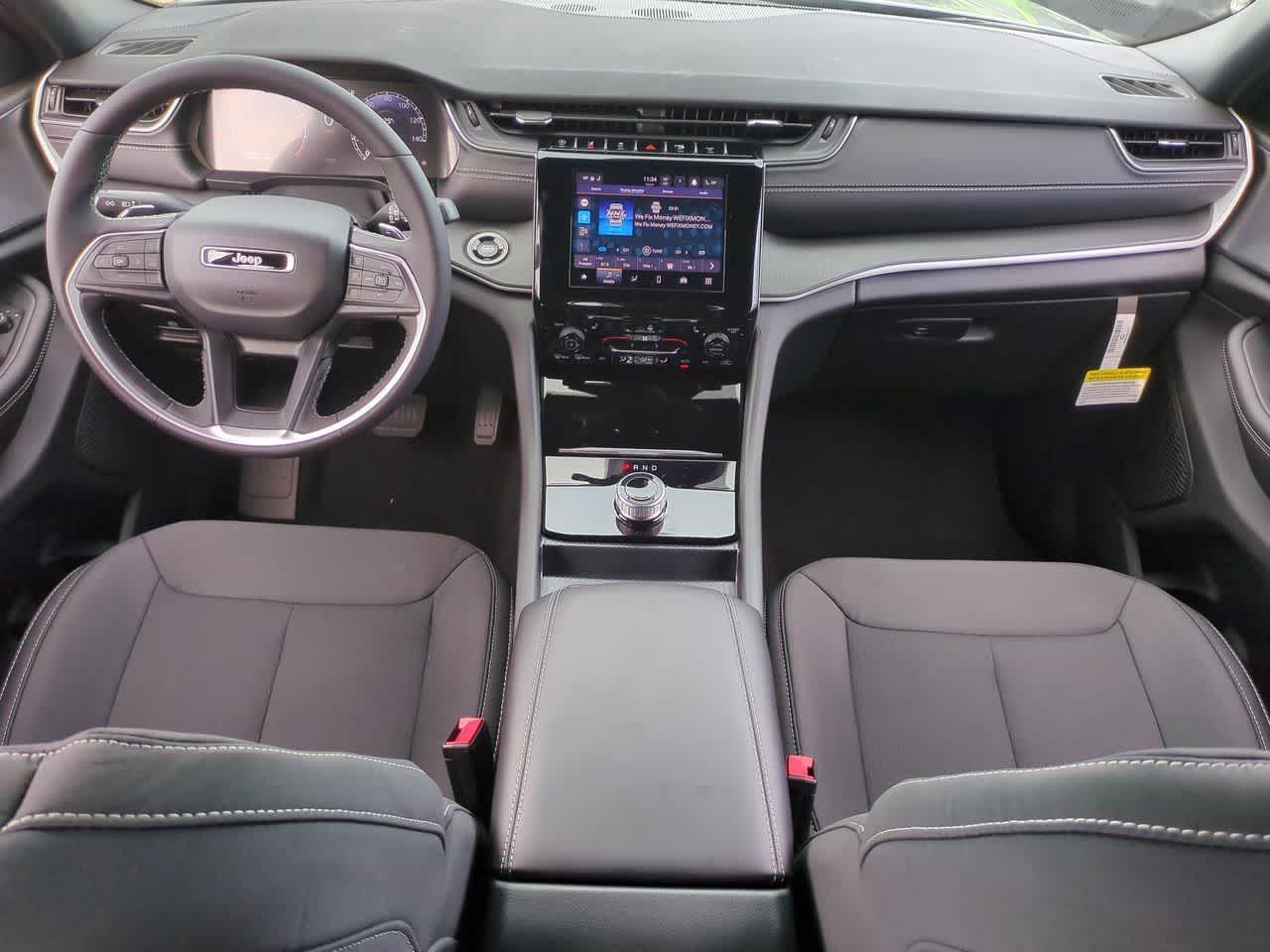 Thumbnail: 2025 Jeep Grand Cherokee L - 16