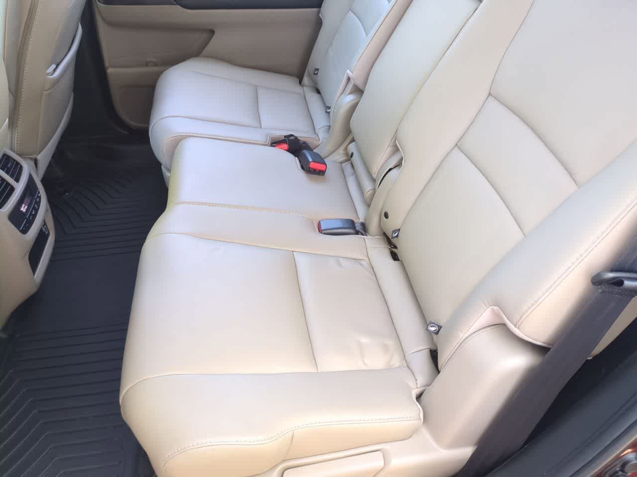 Thumbnail: 2019 Honda Pilot - 21