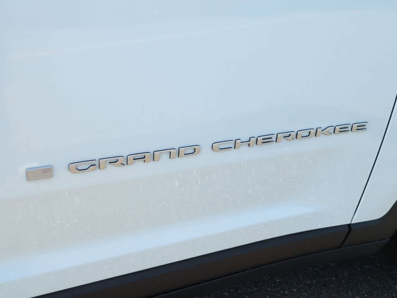 Thumbnail: 2025 Jeep Grand Cherokee - 13