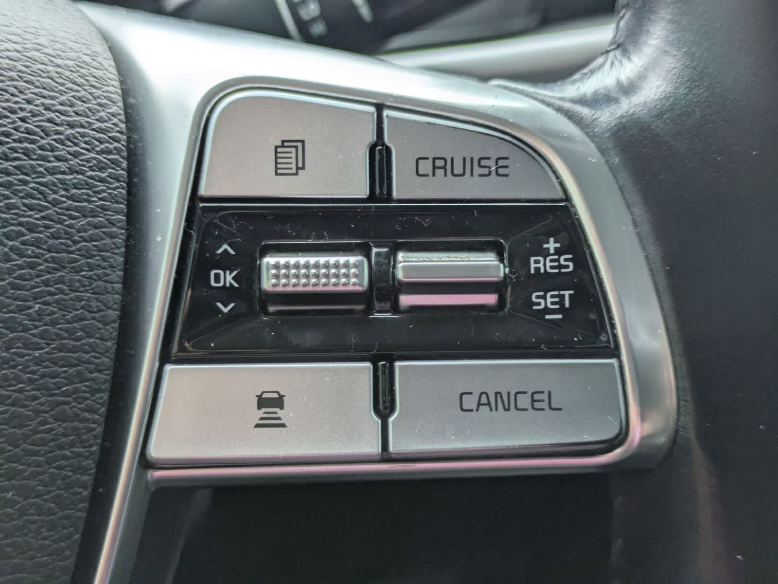 Thumbnail: 2021 Kia Telluride - 9