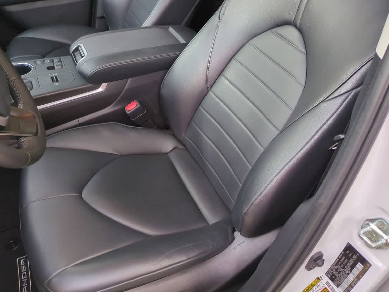 Thumbnail: 2024 Toyota Highlander - 17