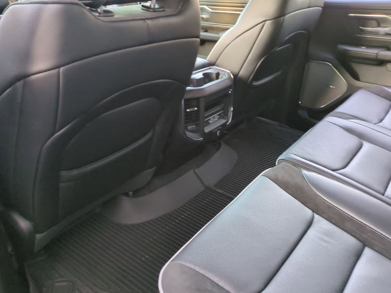 Thumbnail: 2026 RAM 1500 - 18