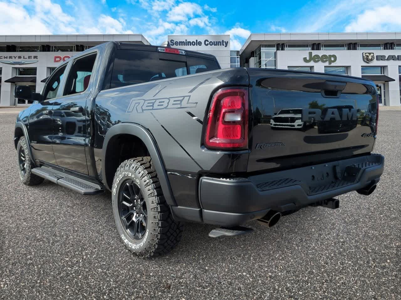 Thumbnail: 2026 RAM 1500 - 6