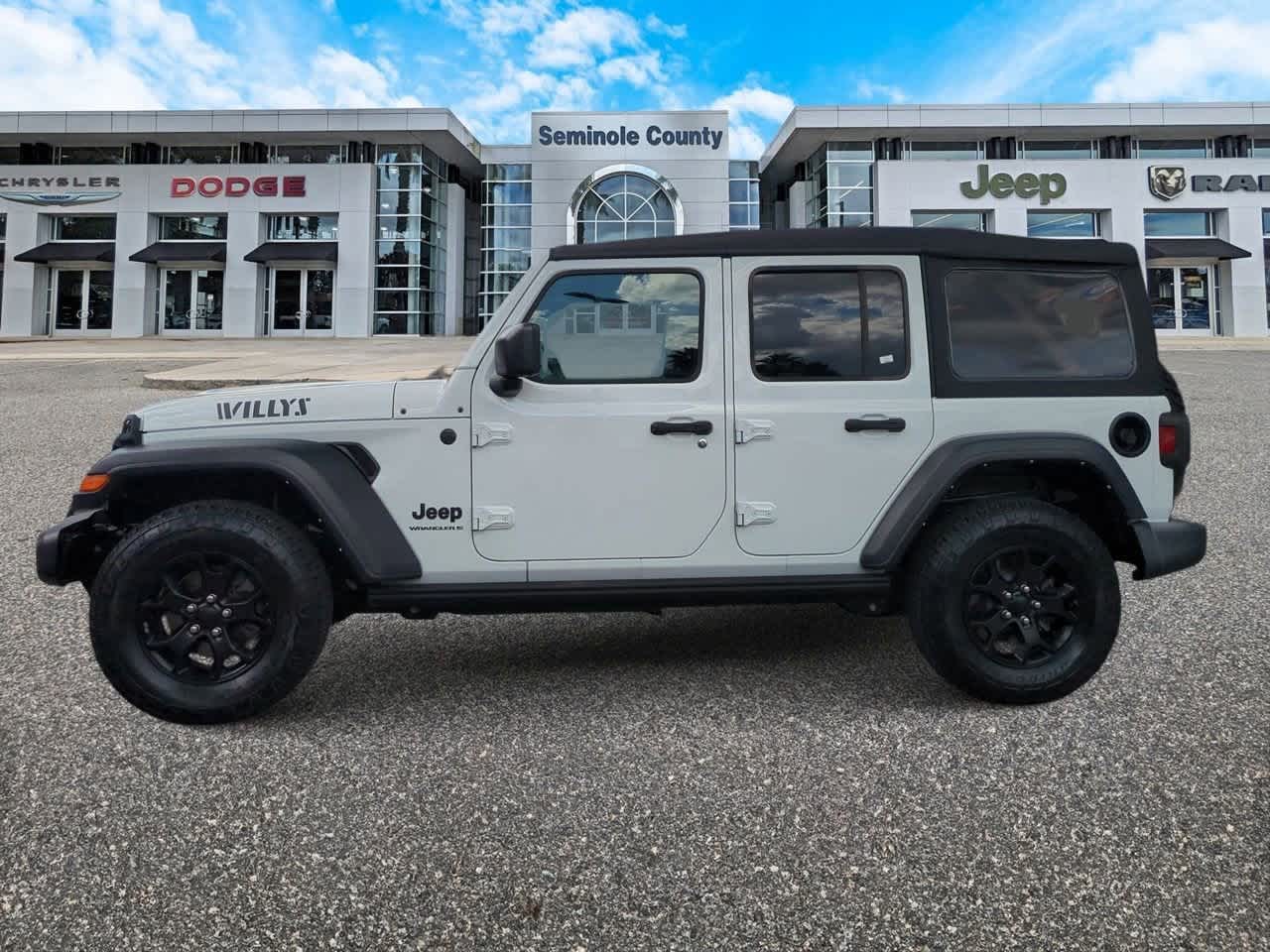 Thumbnail: 2023 Jeep Wrangler - 5