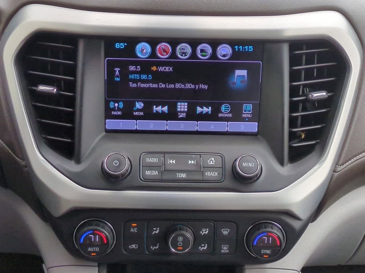 Thumbnail: 2017 GMC Acadia - 28