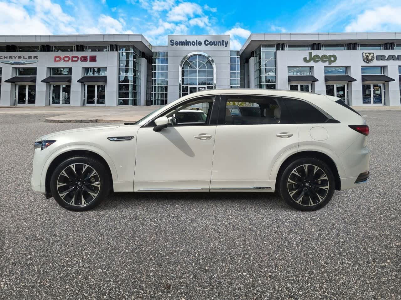 Thumbnail: 2024 Mazda CX-90 - 5