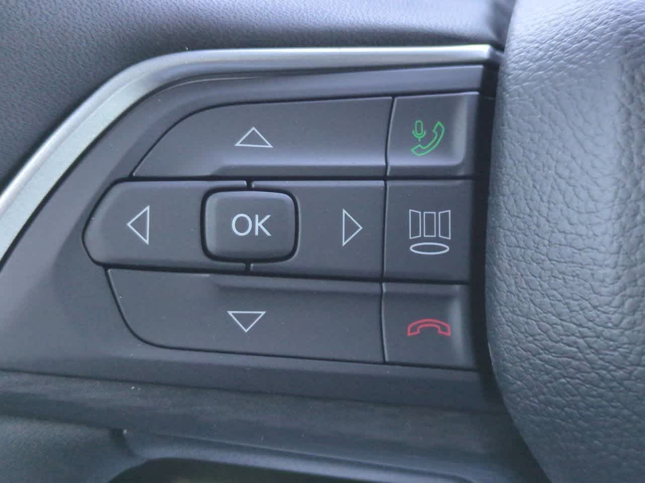 Thumbnail: 2025 Jeep Grand Cherokee - 25