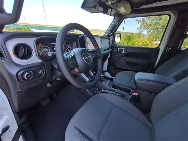 Thumbnail: 2025 Jeep Wrangler - 10