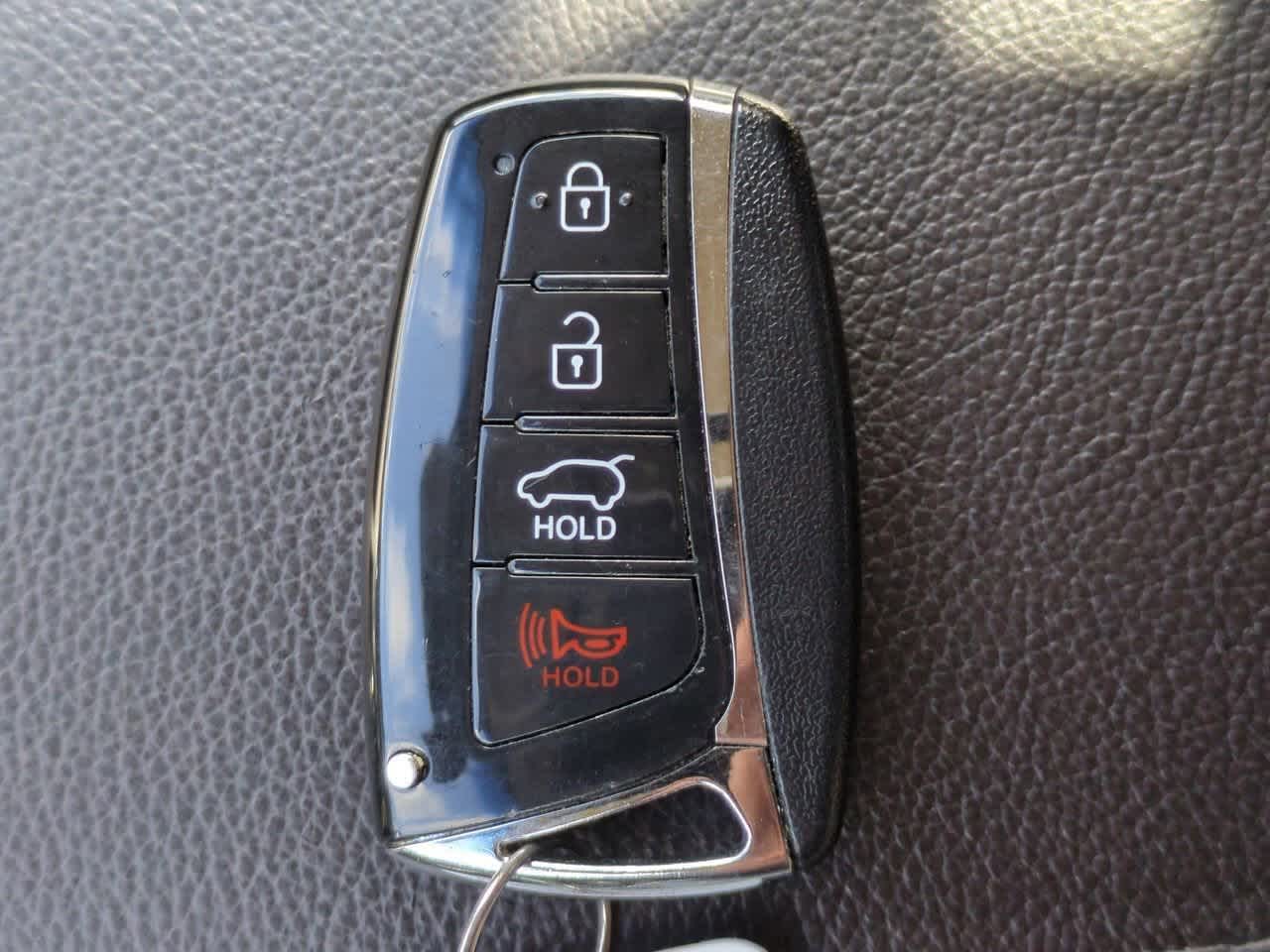 Thumbnail: 2017 Hyundai Santa Fe - 36