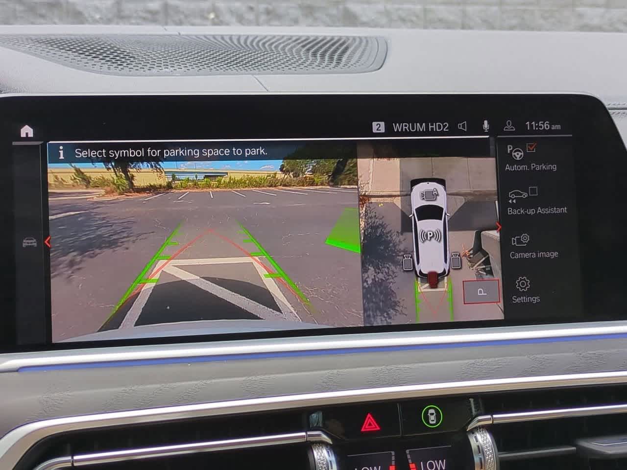 2022 BMW X7 xDrive40i 32