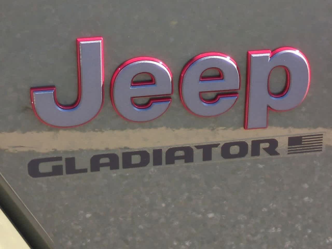 Thumbnail: 2025 Jeep Gladiator - 12