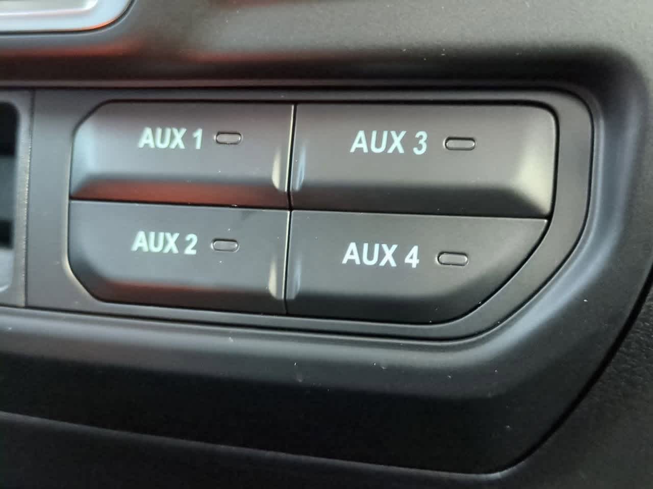 Thumbnail: 2025 Jeep Wrangler - 18