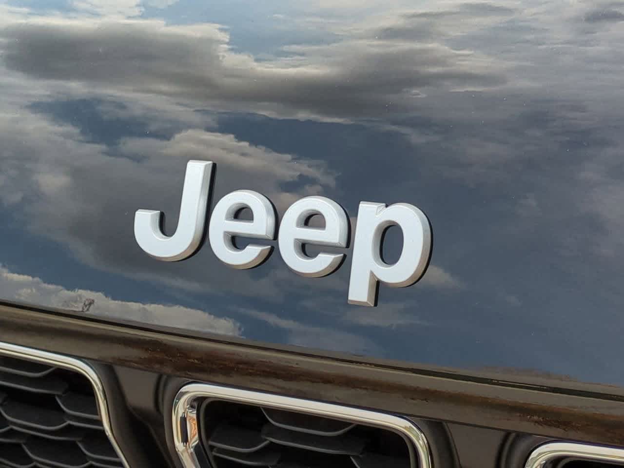 Thumbnail: 2025 Jeep Grand Cherokee L - 12