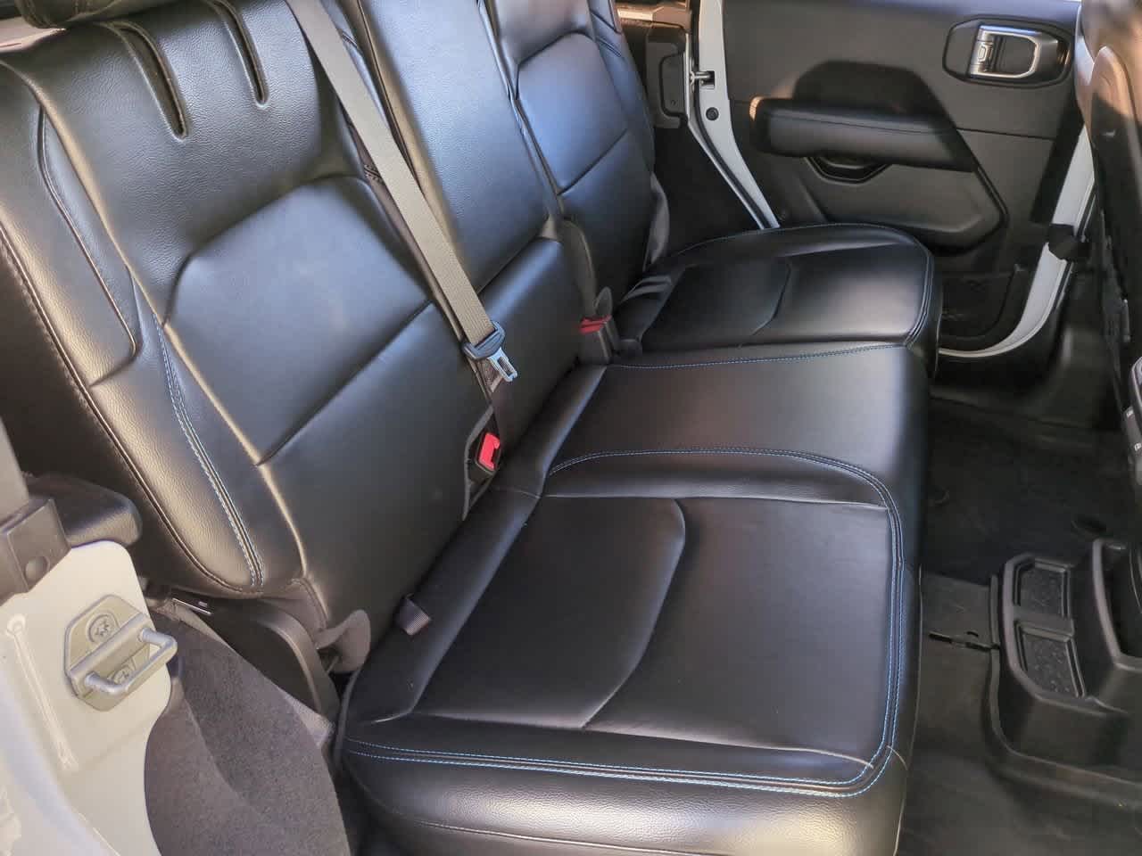 Thumbnail: 2022 Jeep Wrangler - 21