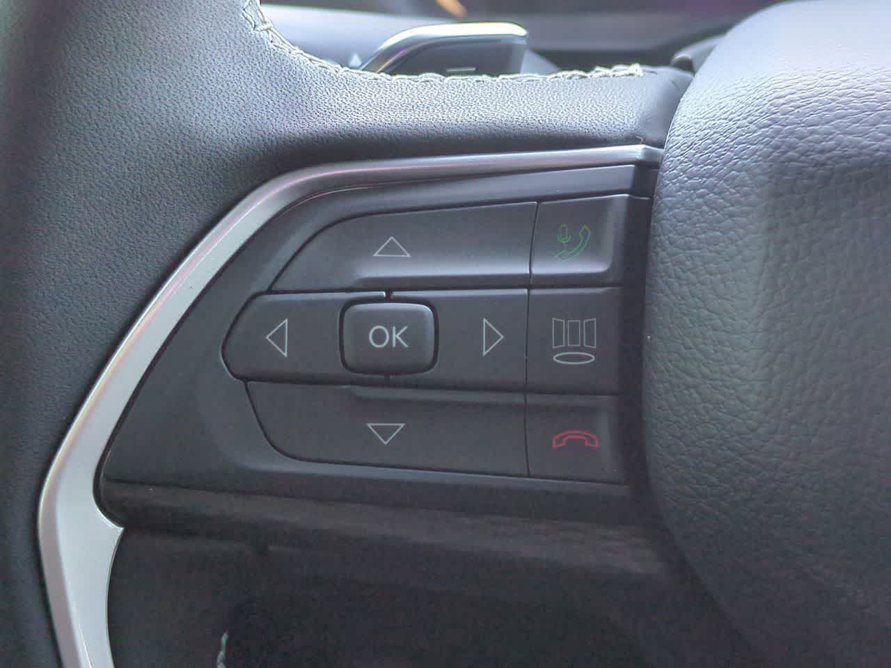 Thumbnail: 2025 Jeep Grand Cherokee - 24