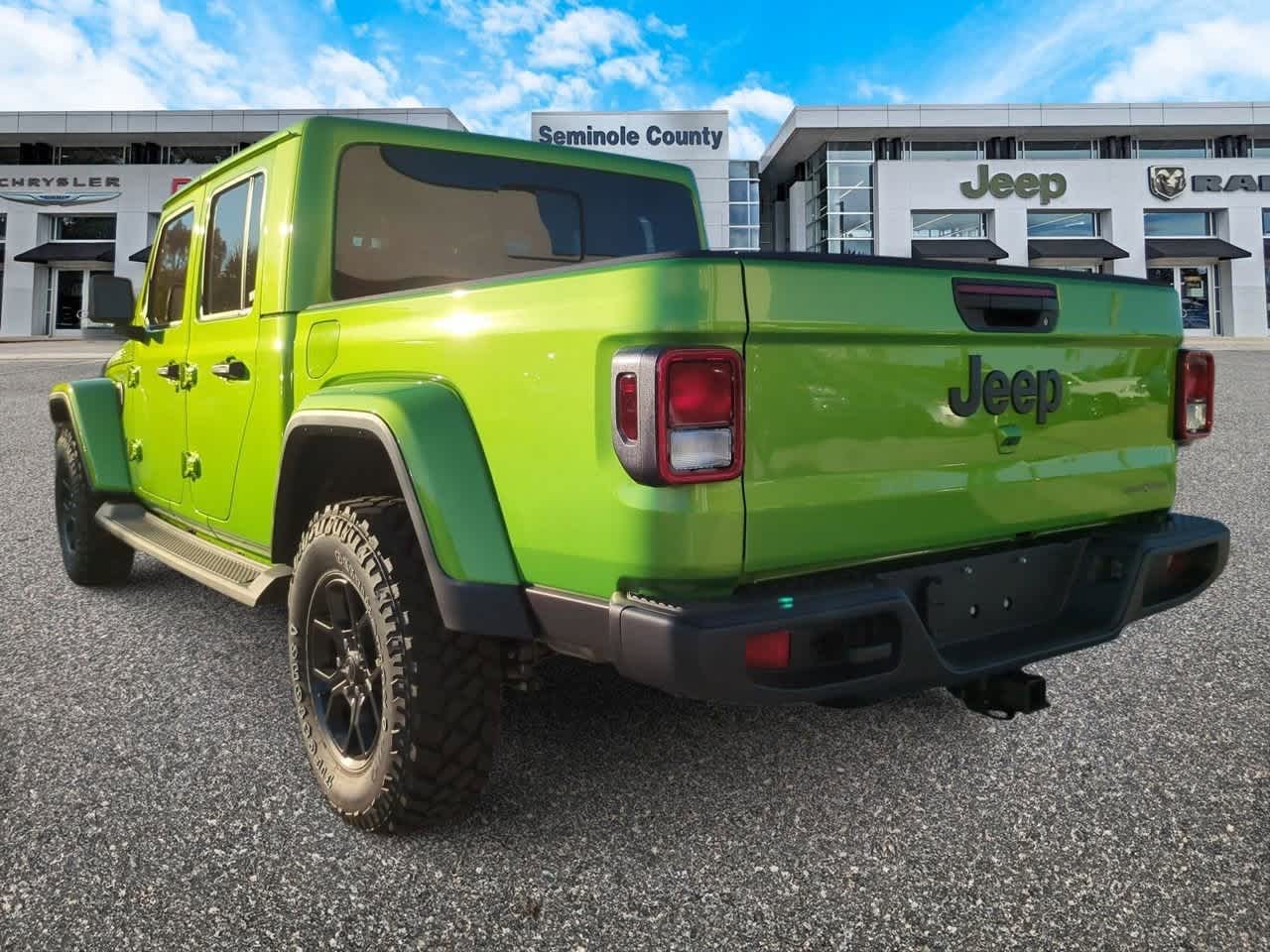 Thumbnail: 2025 Jeep Gladiator - 6