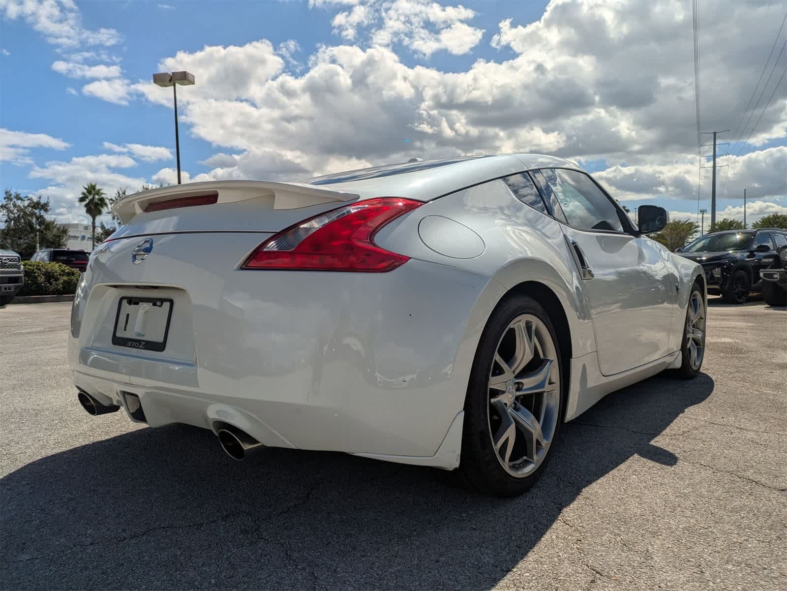 Thumbnail: 2009 Nissan Z - 4