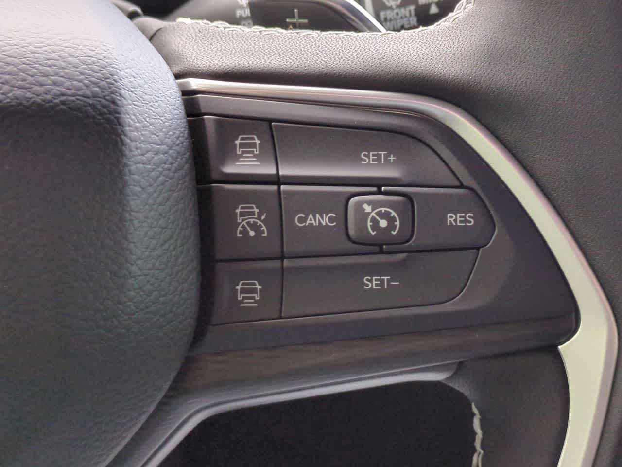 Thumbnail: 2025 Jeep Grand Cherokee L - 26