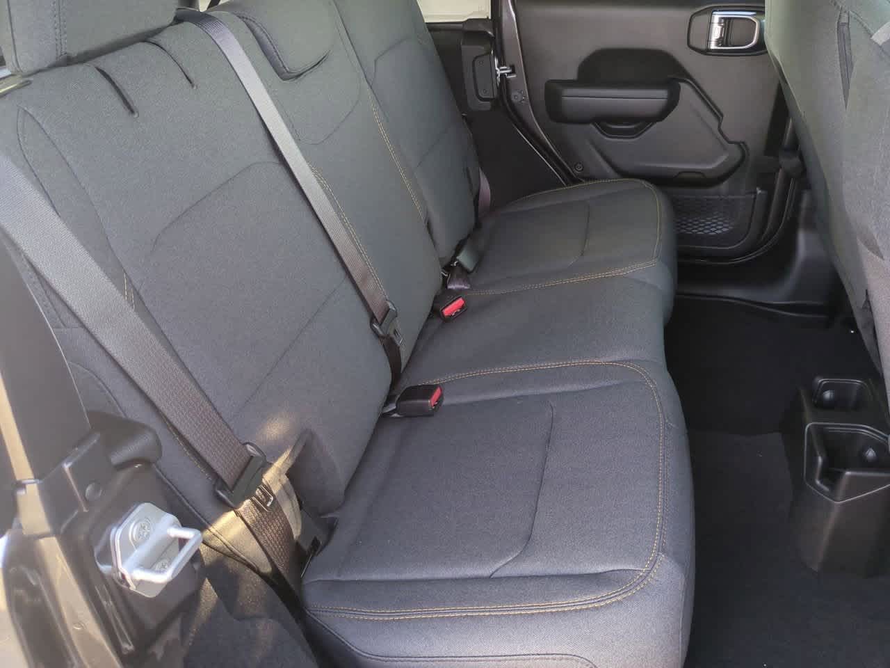 Thumbnail: 2025 Jeep Wrangler - 21