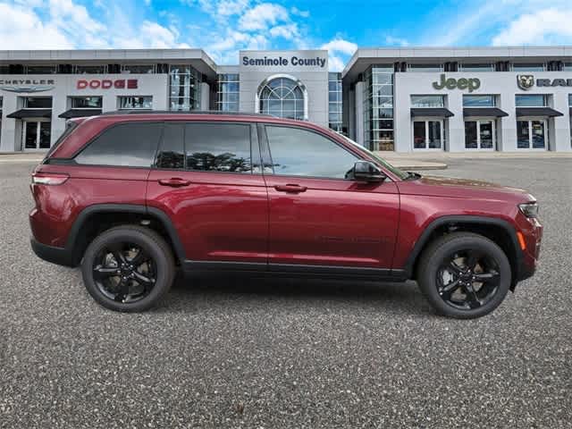 Thumbnail: 2025 Jeep Grand Cherokee - 9