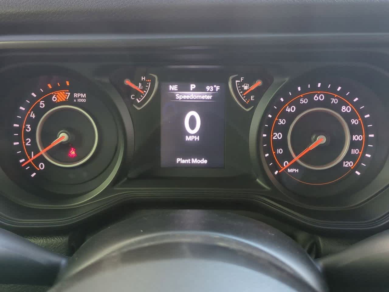 Thumbnail: 2025 Jeep Wrangler - 34