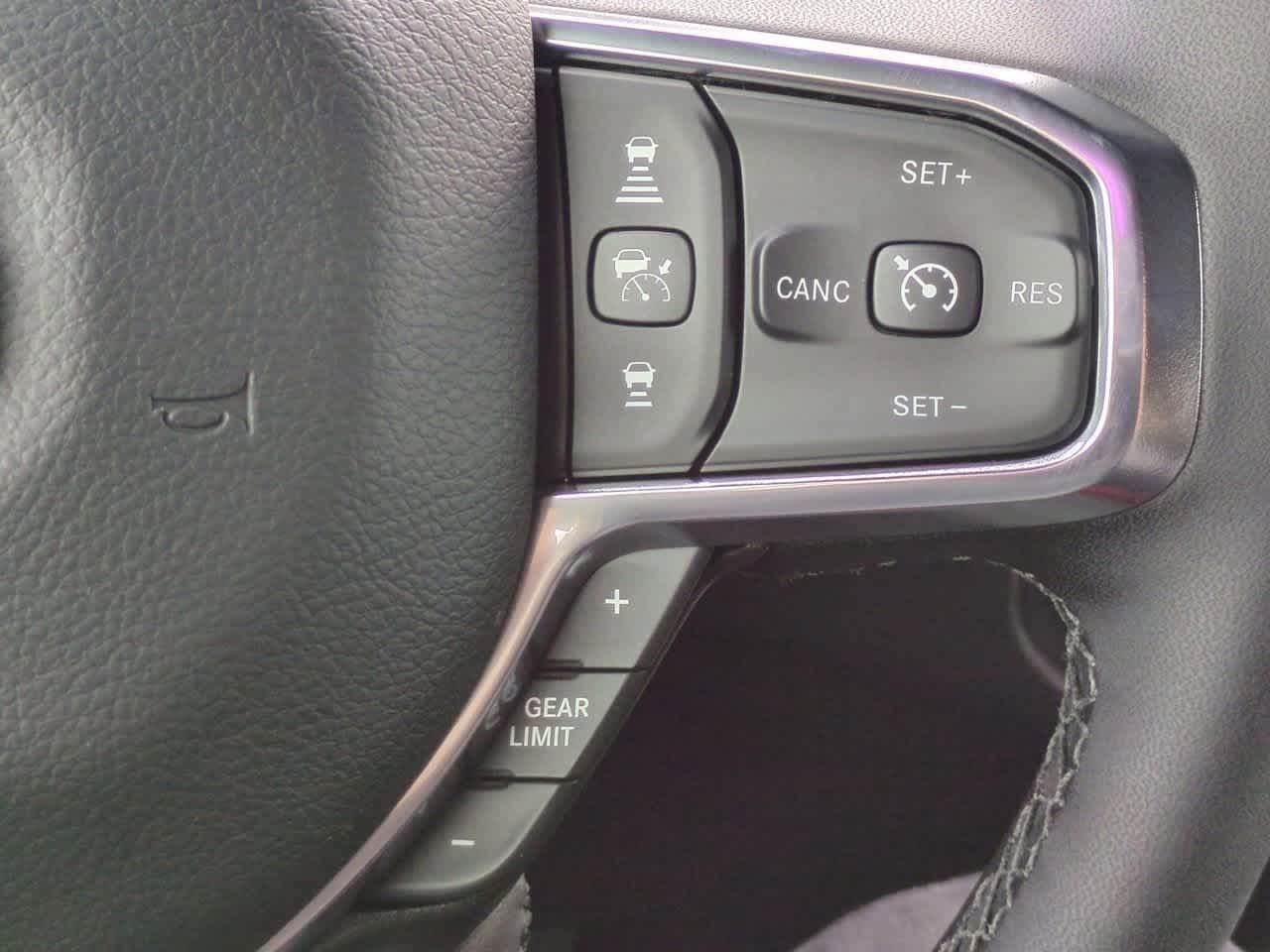 Thumbnail: 2026 RAM 1500 - 25