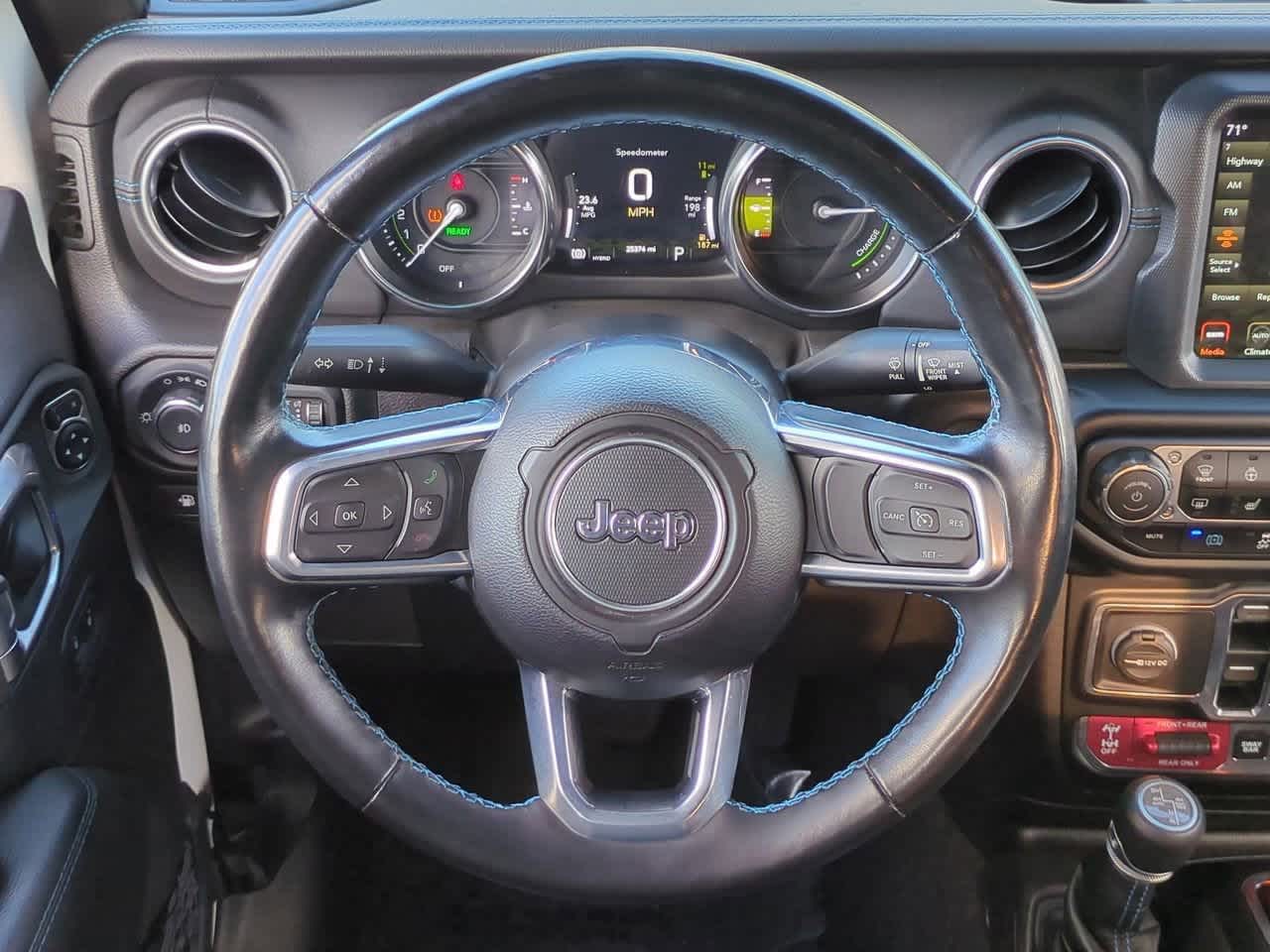 Thumbnail: 2022 Jeep Wrangler - 23