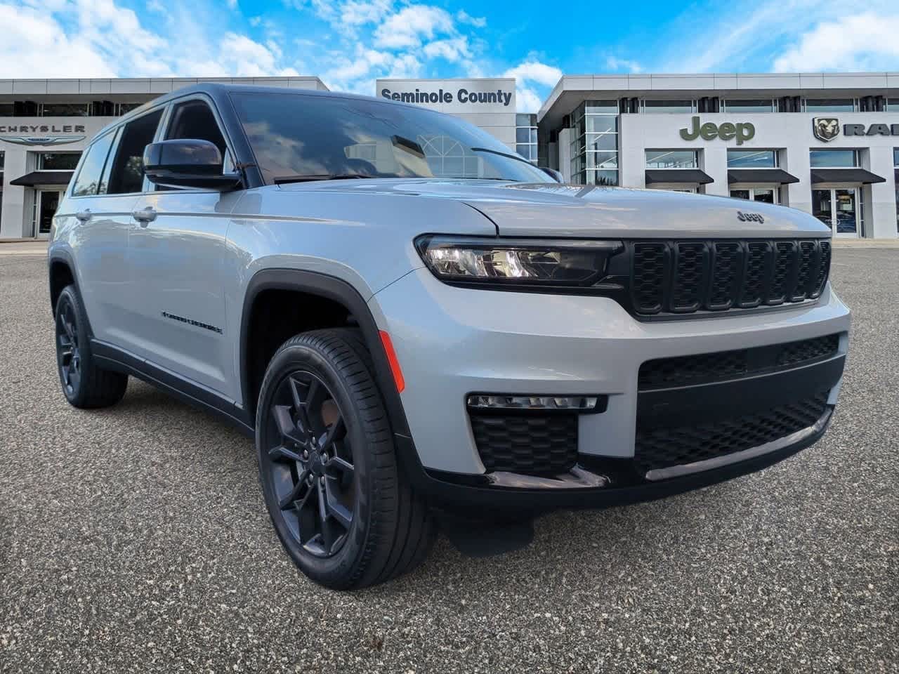 Thumbnail: 2025 Jeep Grand Cherokee L - 2