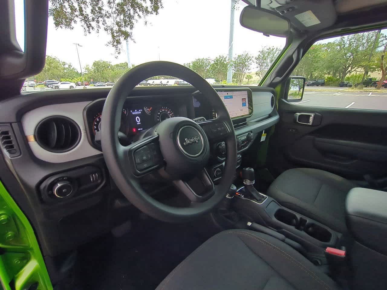 Thumbnail: 2025 Jeep Wrangler - 10