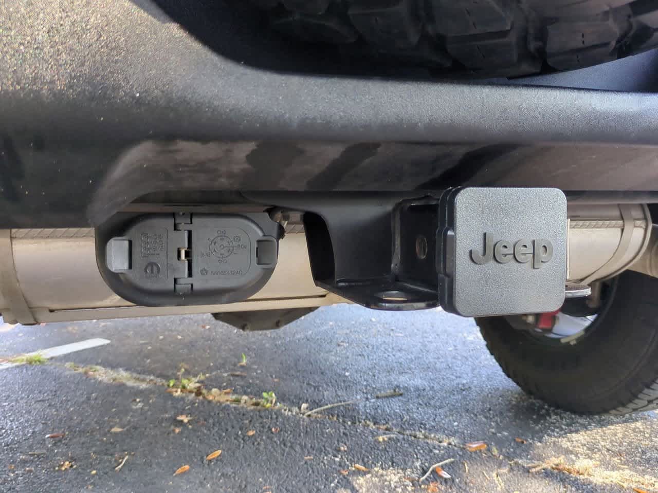 Thumbnail: 2022 Jeep Wrangler - 35