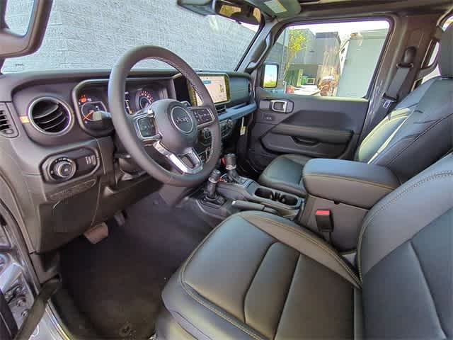 Thumbnail: 2025 Jeep Wrangler - 10
