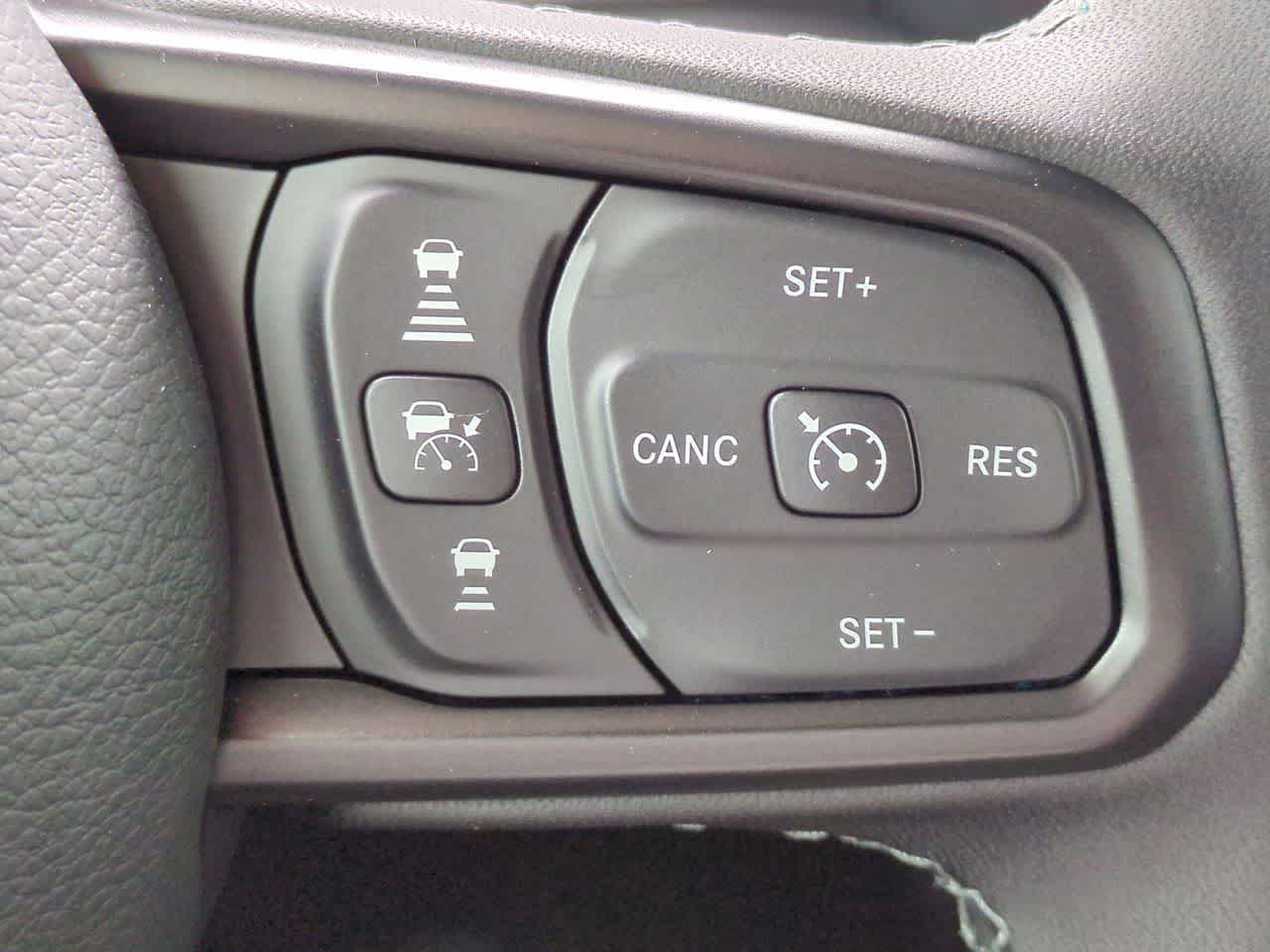 Thumbnail: 2026 Jeep Gladiator - 25