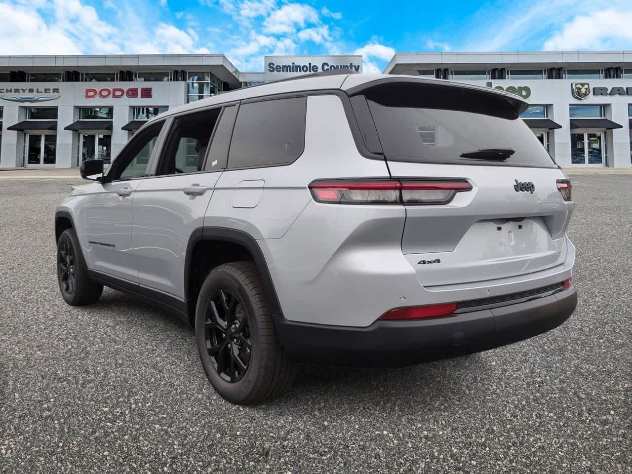 Thumbnail: 2025 Jeep Grand Cherokee L - 6