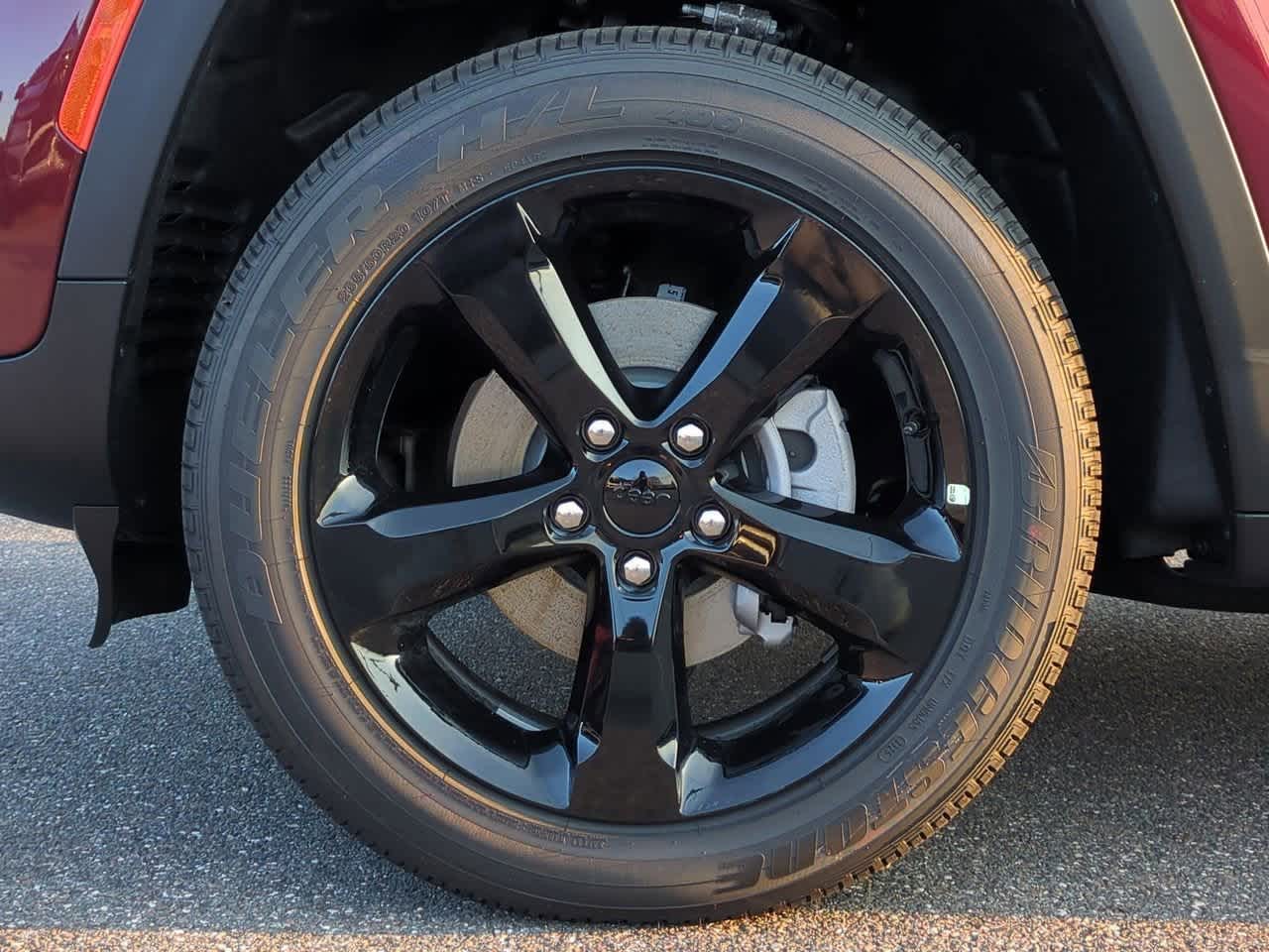 Thumbnail: 2025 Jeep Grand Cherokee - 14