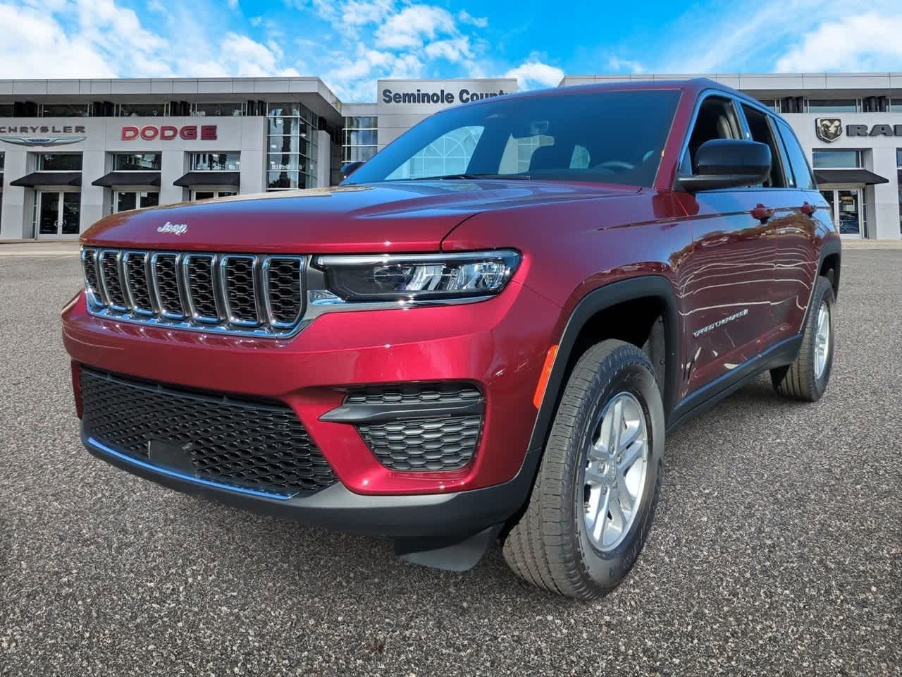 Thumbnail: 2025 Jeep Grand Cherokee - 4