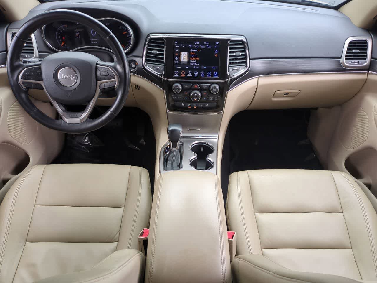 Thumbnail: 2021 Jeep Grand Cherokee - 16