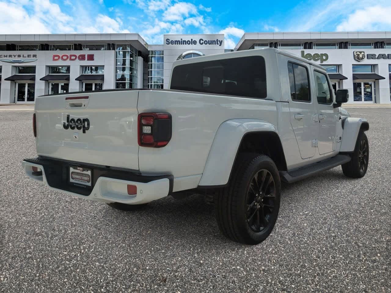 Thumbnail: 2021 Jeep Gladiator - 8