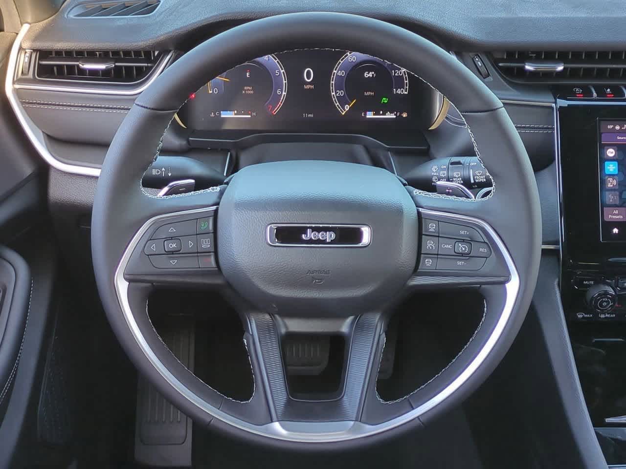 Thumbnail: 2025 Jeep Grand Cherokee - 24