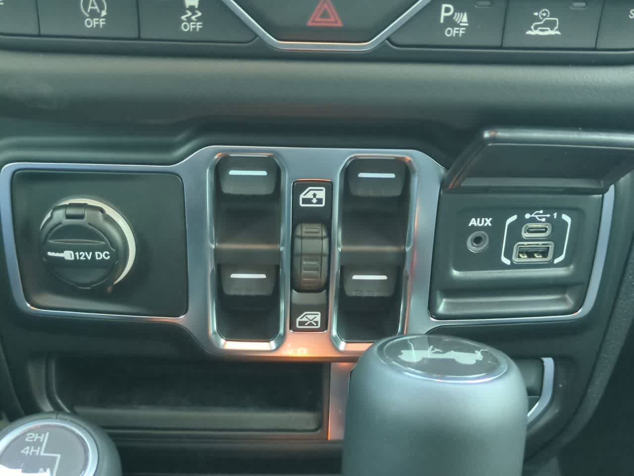 Thumbnail: 2026 Jeep Wrangler - 29