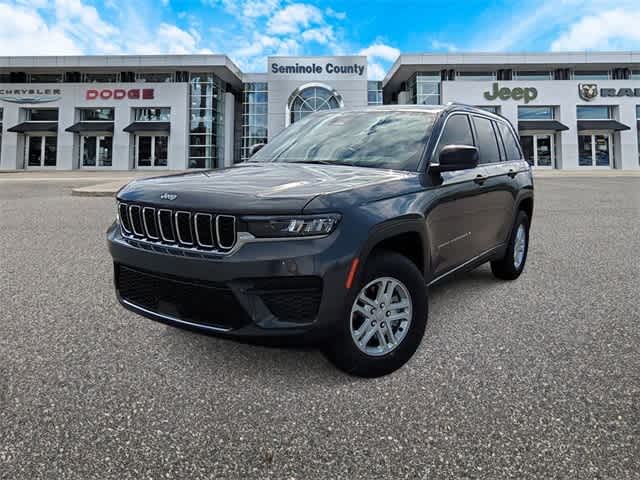 2025 Jeep Grand Cherokee Laredo Hero Image