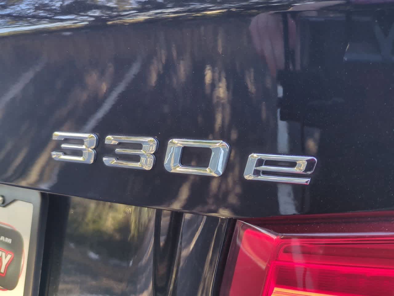 Thumbnail: 2018 BMW 3 Series - 13