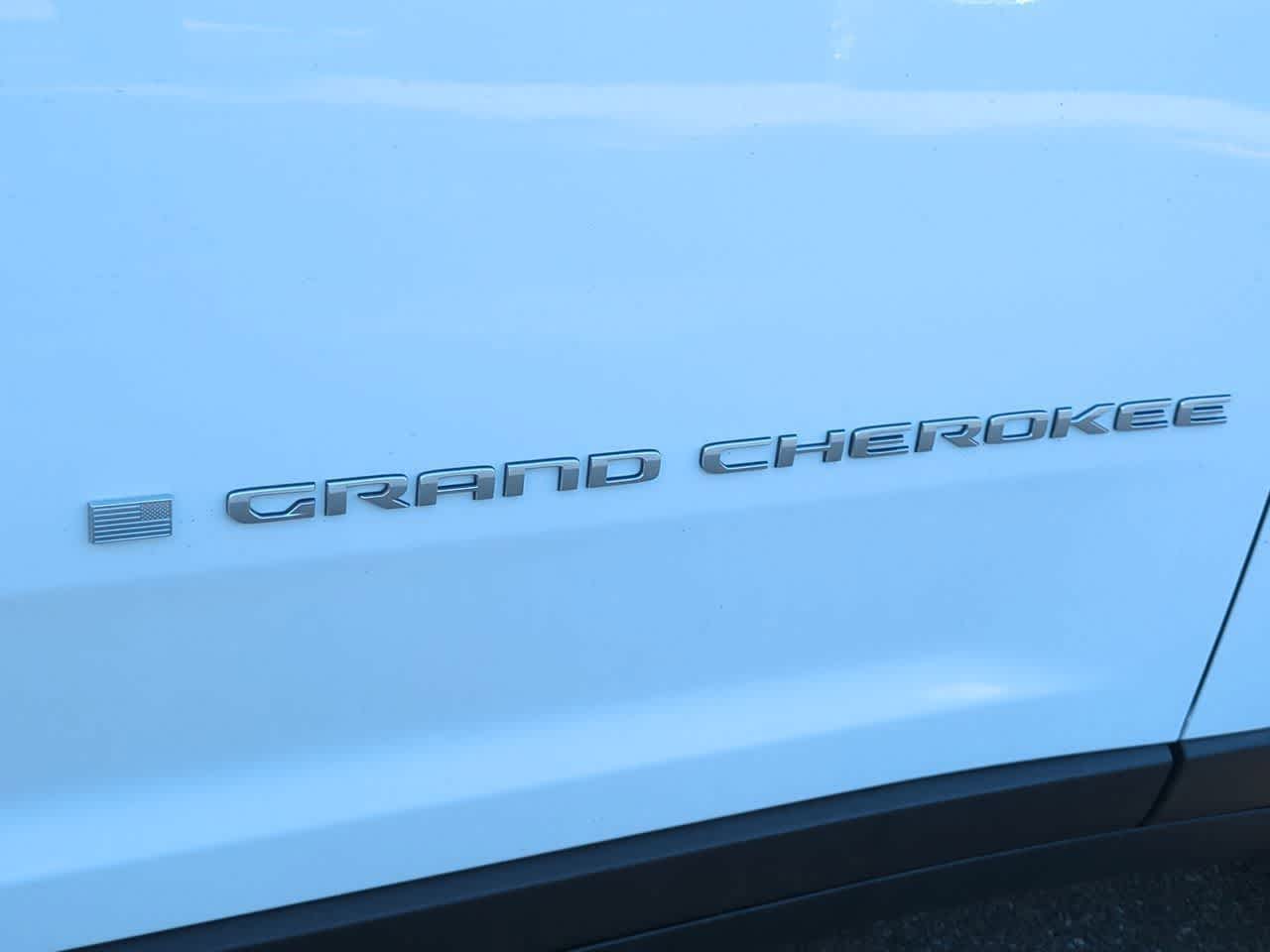 Thumbnail: 2025 Jeep Grand Cherokee - 13