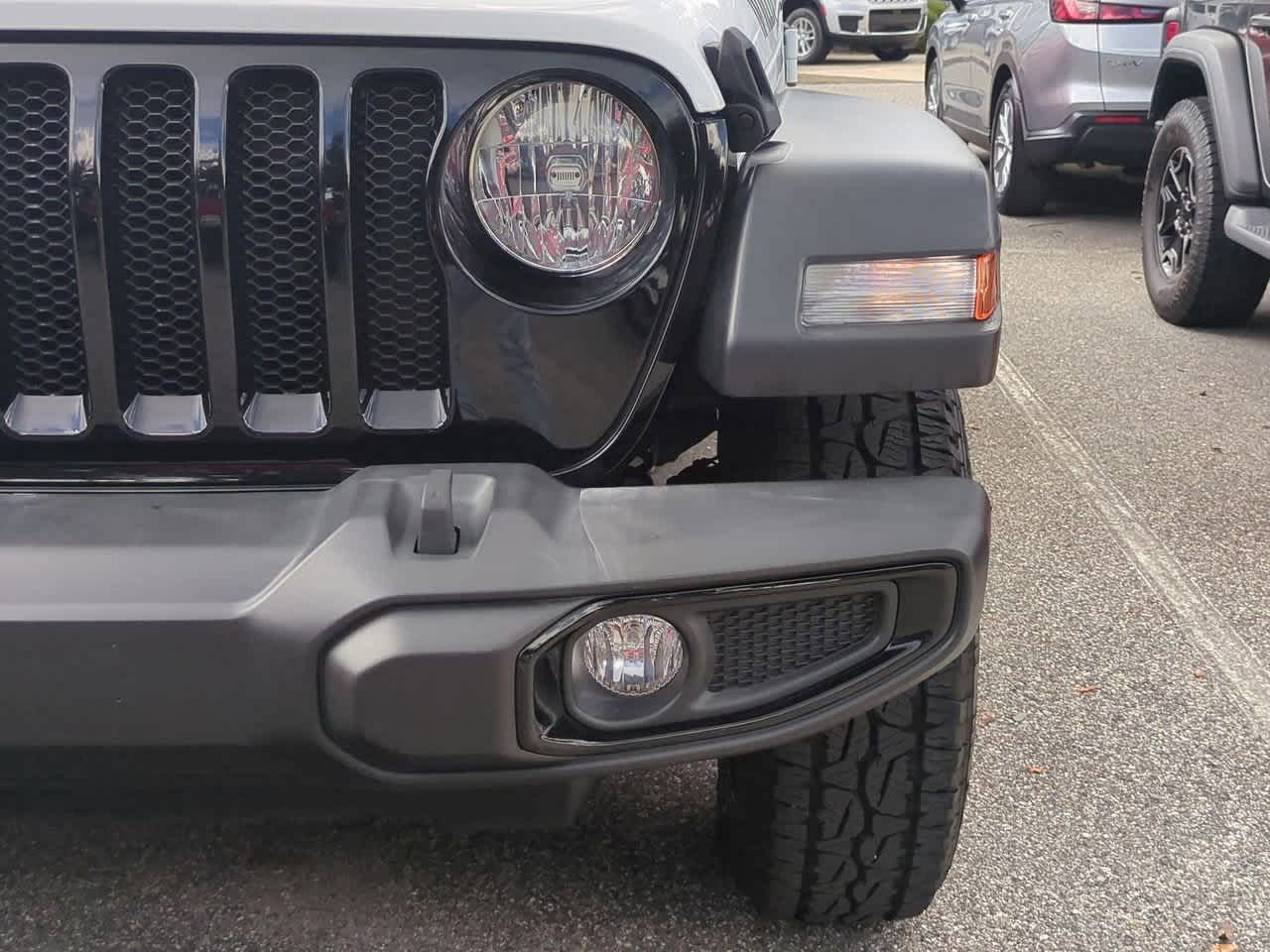 Thumbnail: 2023 Jeep Wrangler - 11