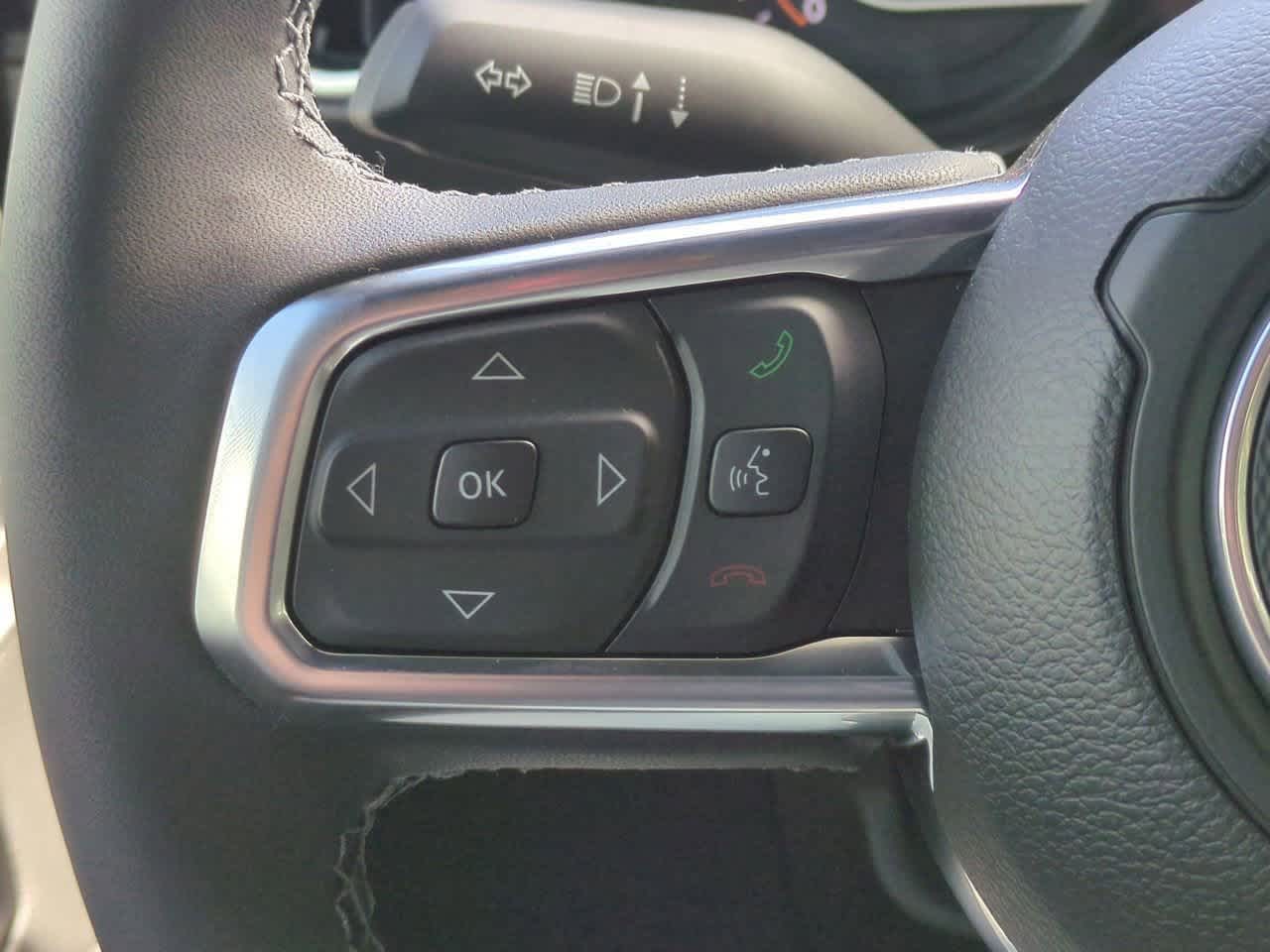 Thumbnail: 2025 Jeep Wrangler - 24