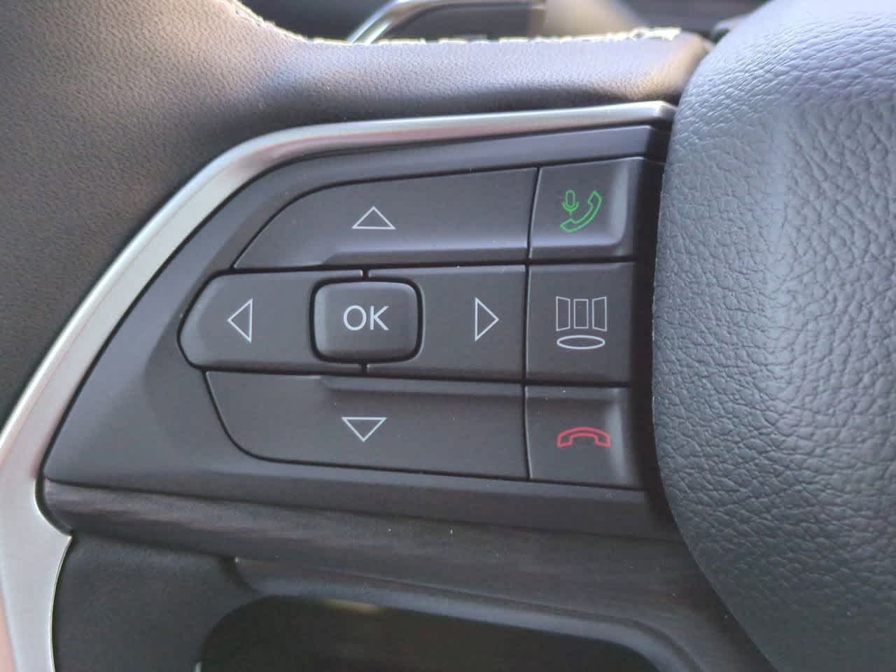 Thumbnail: 2025 Jeep Grand Cherokee L - 25