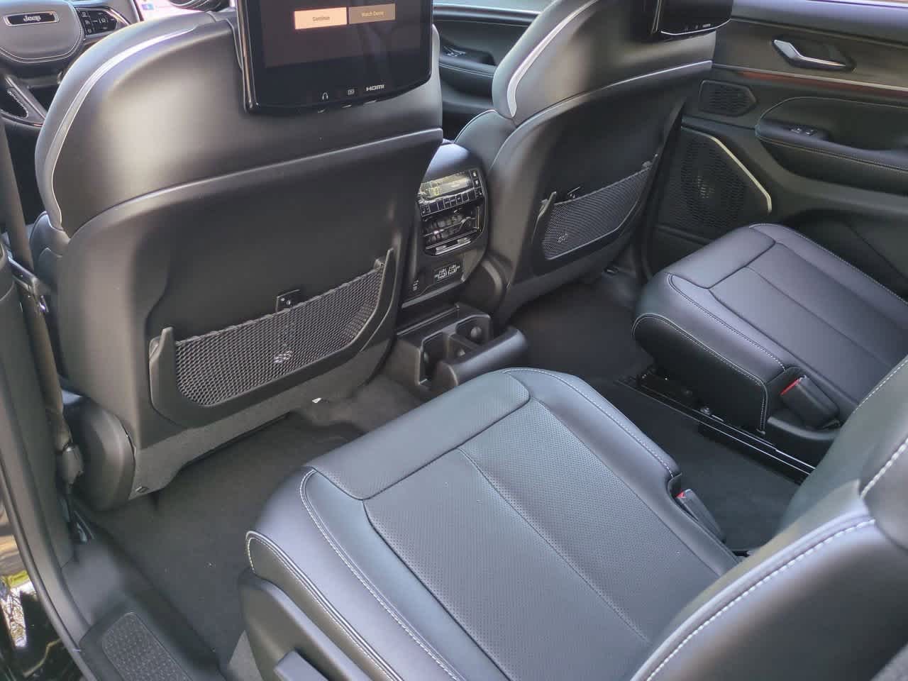 Thumbnail: 2025 Jeep Grand Cherokee L - 19