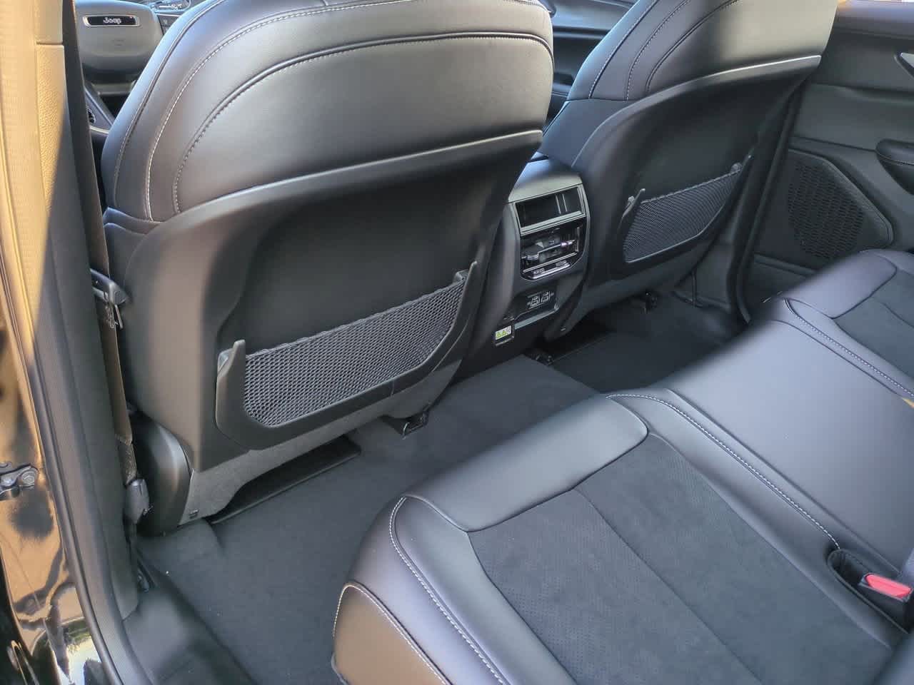 Thumbnail: 2025 Jeep Grand Cherokee - 19