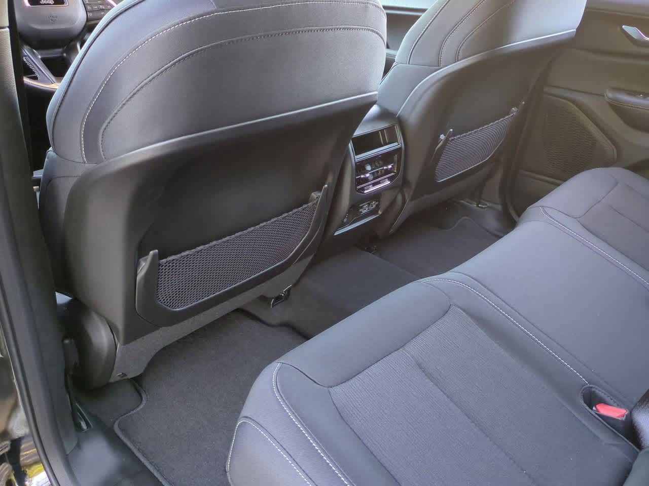 Thumbnail: 2025 Jeep Grand Cherokee - 18