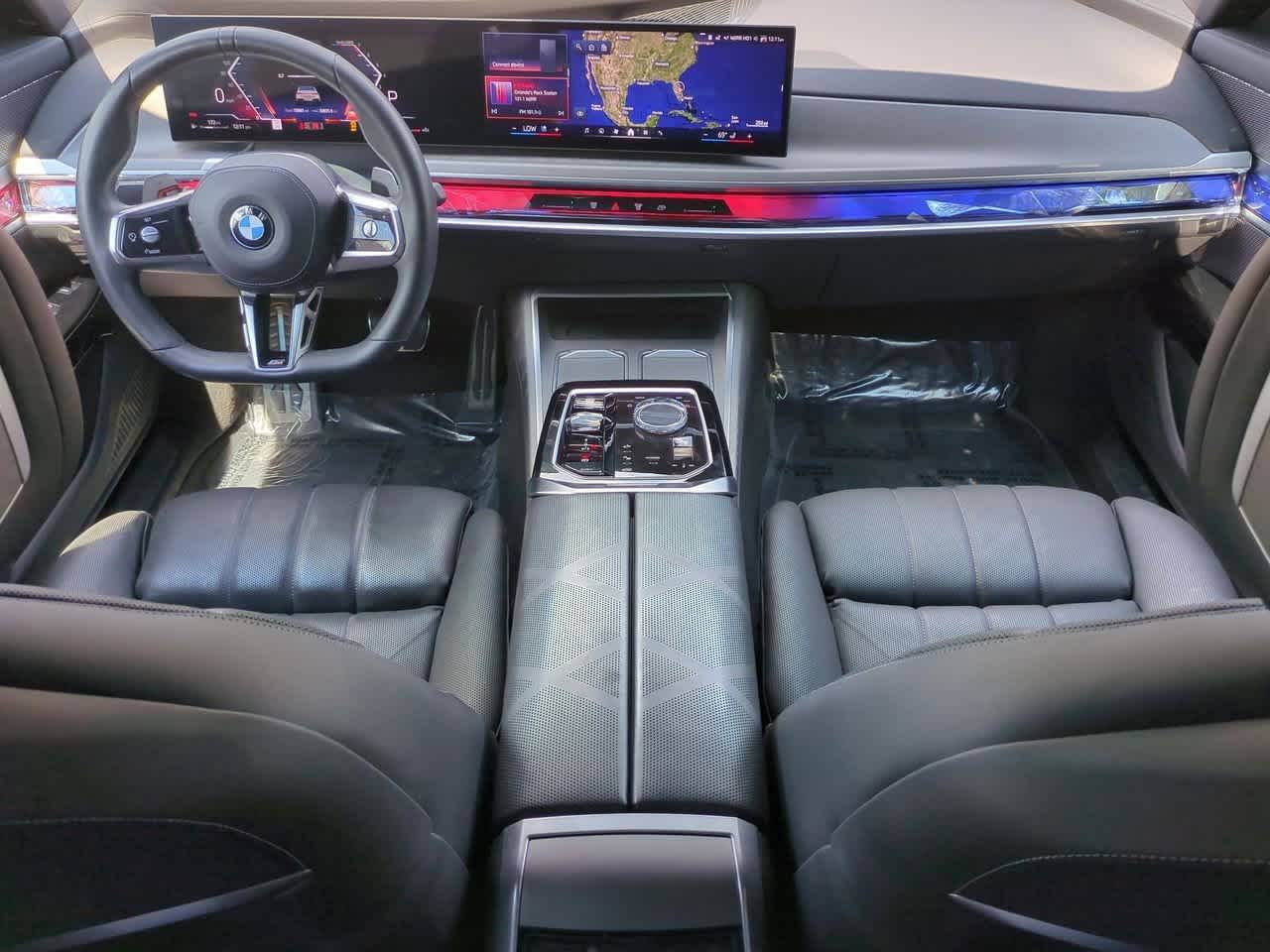 Thumbnail: 2023 BMW 7 Series - 16