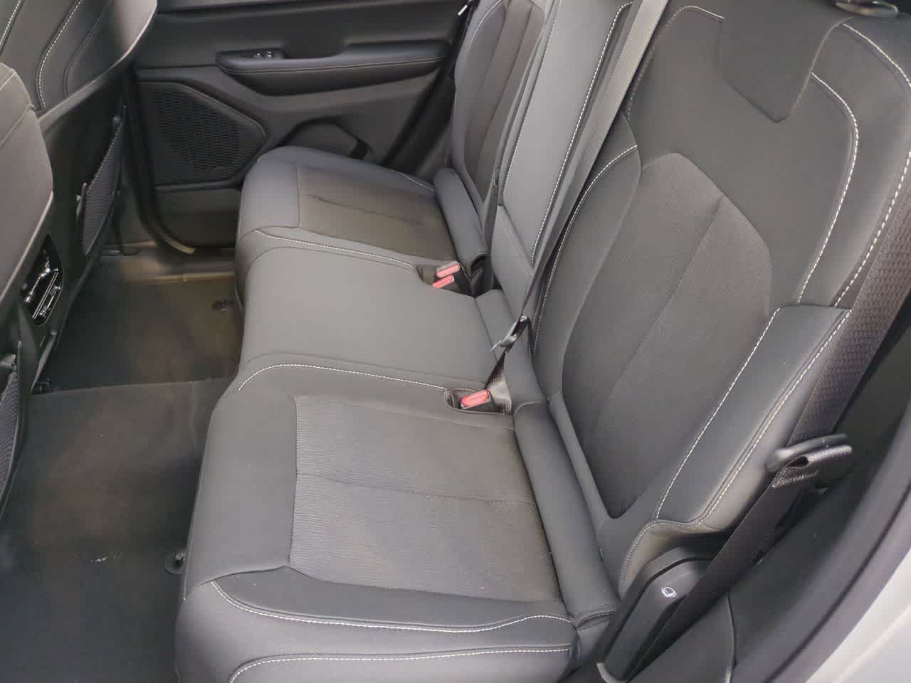 Thumbnail: 2025 Jeep Grand Cherokee - 20